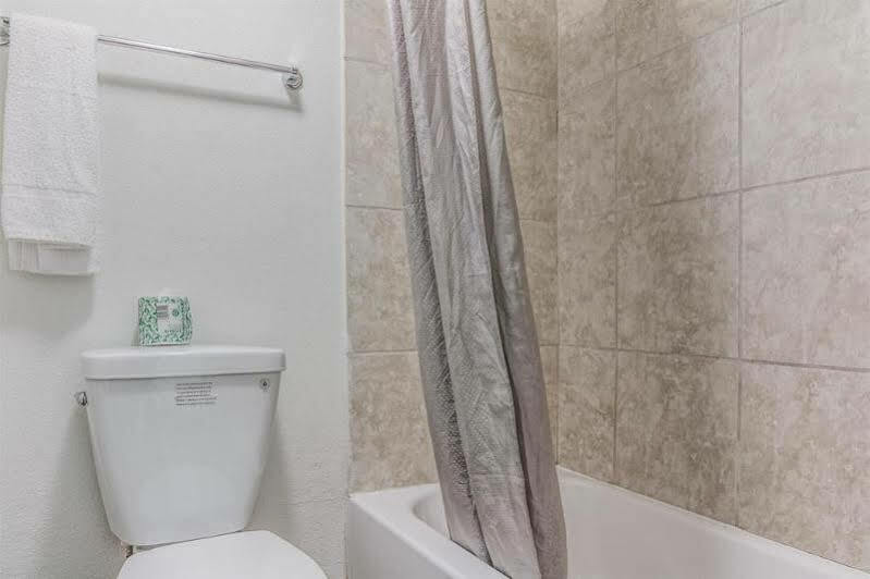 Oyo Hotel Texarkana North Heights Ar Hwy I-30 Esterno foto